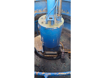 Torenkraan Liebherr 180EC-H 40m jib slewing part / good price: afbeelding 4 Torenkraan Liebherr 180EC-H 40m jib slewing part / good price: afbeelding 4