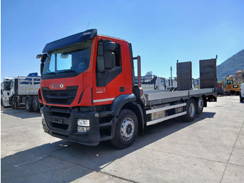 Vrachtwagen met open laadbak IVECO Stralis