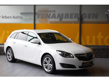 Personenwagen OPEL