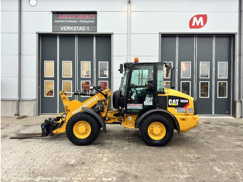 Wiellader CATERPILLAR 906M