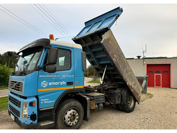 Kipper vrachtwagen VOLVO FM