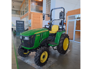Tractor JOHN DEERE 3038E
