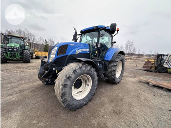 Tractor NEW HOLLAND T7