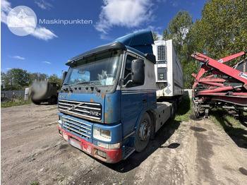 Trekker VOLVO FM12 380