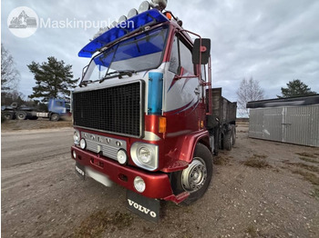 Kipper vrachtwagen VOLVO F89