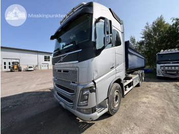 Haakarmsysteem vrachtwagen VOLVO FH16 750