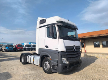 Trekker MERCEDES-BENZ Actros 1845