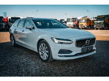 Personenwagen VOLVO