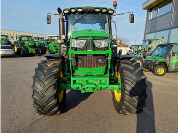 Tractor John Deere 6140R: afbeelding 2