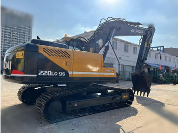 Rupsgraafmachine HYUNDAI ROBEX 220 LC-9S: afbeelding 2