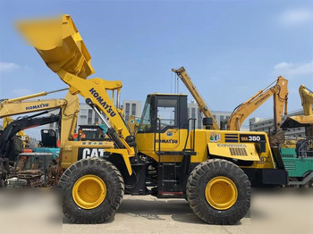 Wiellader KOMATSU WA380-3