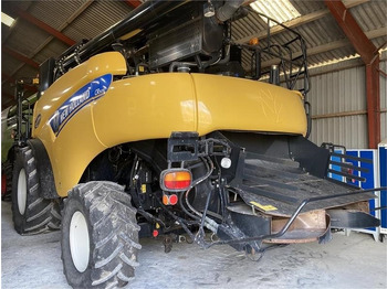 Maaidorser New Holland CR9090 35 fod VF bord og 4wd mm.: afbeelding 4