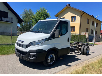 Chassis vrachtwagen IVECO Daily 35c13