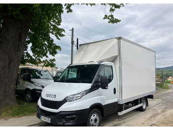 Bestelwagen gesloten laadbak IVECO Daily 35c16