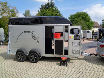Paardentrailer BÖCKMANN