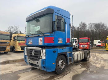 Trekker RENAULT Magnum 460