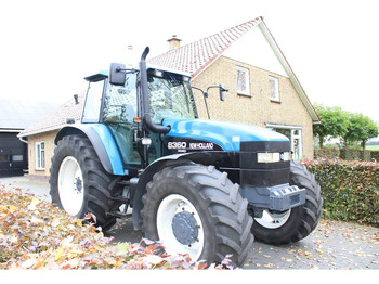 Tractor NEW HOLLAND 8360