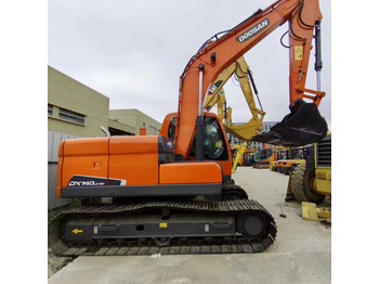 Rupsgraafmachine DOOSAN DX140