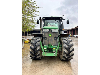 Tractor JOHN DEERE 7230R