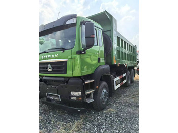 Leasing HOWO HOWO 6*6 dump truck HOWO HOWO 6*6 dump truck: afbeelding 2 Leasing HOWO HOWO 6*6 dump truck HOWO HOWO 6*6 dump truck: afbeelding 2