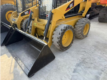 Bouwmachine CATERPILLAR Used Mini Small CAT226B Skid Steer Loader in Stock with Best Review for Sale: afbeelding 4