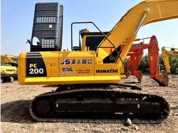 Bouwmachine KOMATSU PC200-8