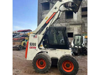 Schranklader BOBCAT S300