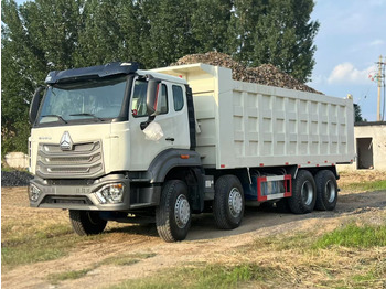 Vrachtwagen SINOTRUK HOWO