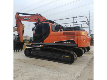 Rupsgraafmachine DOOSAN DX300