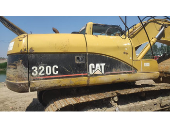 Rupsgraafmachine CATERPILLAR 320C