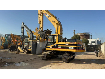 Rupsgraafmachine CATERPILLAR 325BL