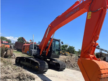 Rupsgraafmachine HITACHI ZX200
