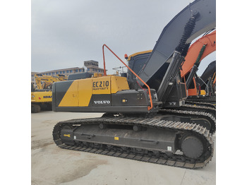 Rupsgraafmachine VOLVO EC210