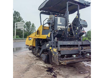 Asfaltafwerkmachine XCMG RP803: afbeelding 2