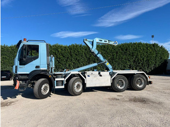 Haakarmsysteem vrachtwagen IVECO TRAKKER 450 SCARRABILE: afbeelding 3