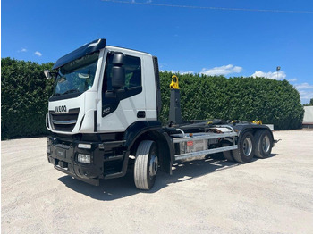Haakarmsysteem vrachtwagen IVECO X-WAY