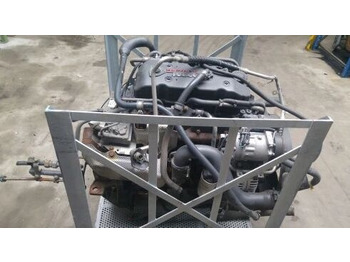 Motor voor Vrachtwagen IVECO F4AFE411B   IVECO Eurocargo truck: afbeelding 2
