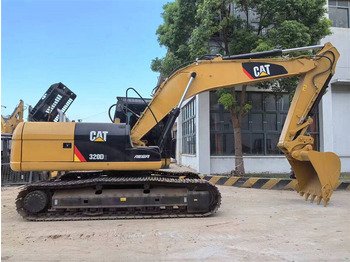 Rupsgraafmachine CATERPILLAR 320D2
