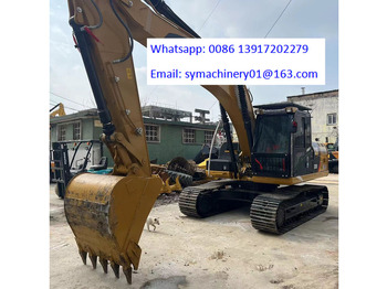 Rupsgraafmachine CATERPILLAR 320D2