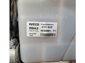 Koelsysteem voor Vrachtwagen ZBIORNICZEK PŁYNU IVECO 41215632 ORYGINAŁ CHWALIM116: afbeelding 2