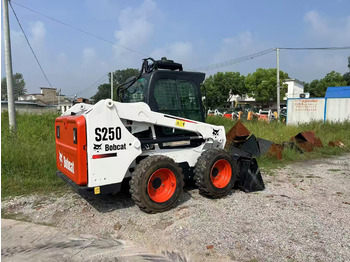 Schranklader BOBCAT S250