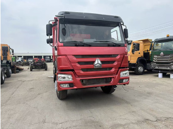 Kipper vrachtwagen SINOTRUK HOWO