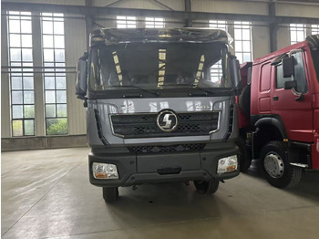 Vrachtwagen SINOTRUK HOWO