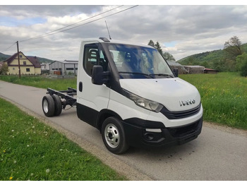 Chassis vrachtwagen IVECO Daily 35c14