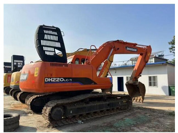 Rupsgraafmachine DOOSAN DH220