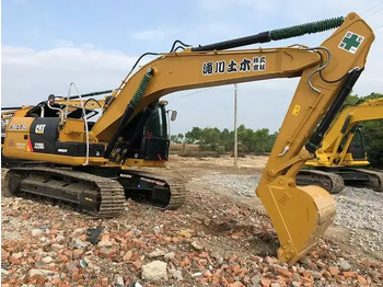 Rupsgraafmachine CATERPILLAR 320D2