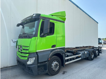 Containertransporter/ Wissellaadbak vrachtwagen MERCEDES-BENZ Actros