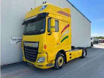 Trekker DAF XF 530