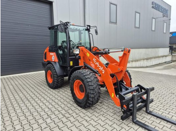 Wiellader KUBOTA R090