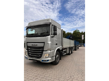 Vrachtwagen met open laadbak DAF XF 460